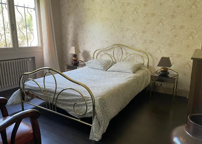 Maison De Proche Centre * La Rochelle (Charente-Maritime)