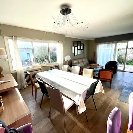 Agreable Maison De Proche Centre Apartmán *