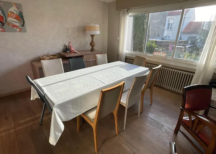 Agreable Maison De Proche Centre Apartment *